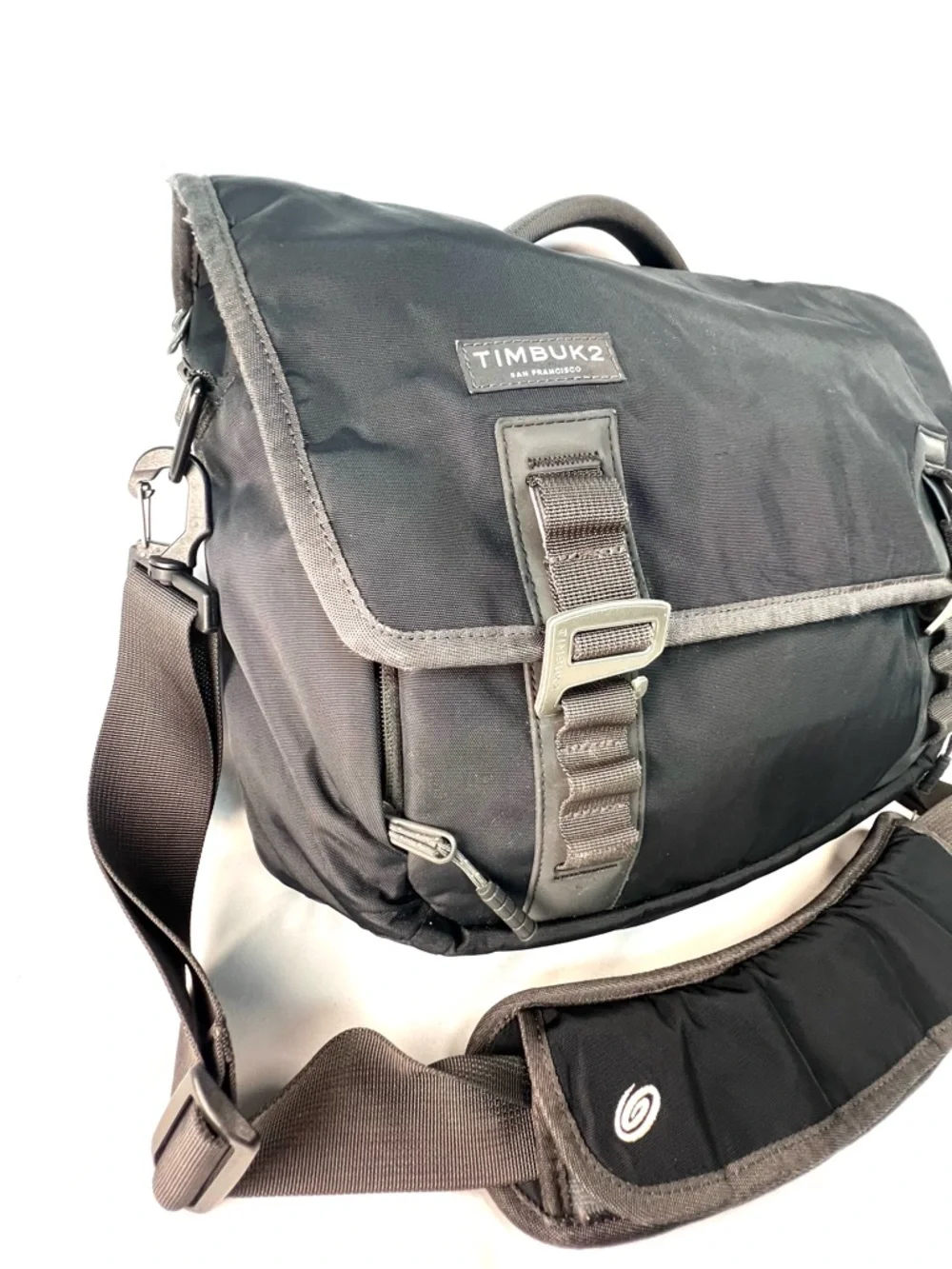 Timbuk2 Messenger Bag Black Laptop Crossbody Commuter Shoulder Bag